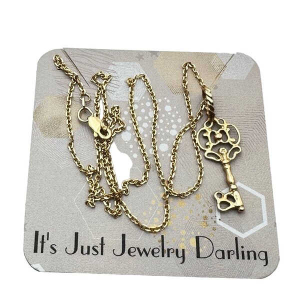 Vintage 14k Yellow Gold Filigree Large Key Pendant Necklace 18 Inch Chain - Picture 6 of 9